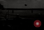 Standbild Landung und masting Luftschiff United States USA, 1957, aus Sekunde 8 historischem Filmmaterial Videoclip 65675029799