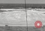 Standbild Landung und masting Luftschiff United States USA, 1957, aus Sekunde 33 historischem Filmmaterial Videoclip 65675029799
