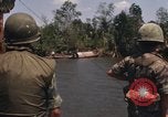 Standbild vietnamesische Soldaten Kien Hung Vietnam, 1970, aus Sekunde 3 historischem Filmmaterial Videoclip 65675029802