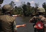 Standbild vietnamesische Soldaten Kien Hung Vietnam, 1970, aus Sekunde 5 historischem Filmmaterial Videoclip 65675029802