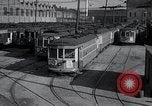 Immagine di Tram unione lavoratori in sciopero Milwaukee Wisconsin USA, 1934, secondo 10 filmato di repertorio 65675029833