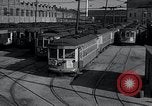 Immagine di Tram unione lavoratori in sciopero Milwaukee Wisconsin USA, 1934, secondo 13 filmato di repertorio 65675029833
