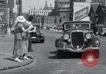 Immagine di Tram unione lavoratori in sciopero Milwaukee Wisconsin USA, 1934, secondo 52 filmato di repertorio 65675029833