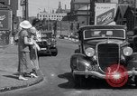 Immagine di Tram unione lavoratori in sciopero Milwaukee Wisconsin USA, 1934, secondo 53 filmato di repertorio 65675029833