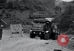 Standbild Dampf Fahrzeug Bluefield West Virginia USA, 1934, aus Sekunde 27 historischem Filmmaterial Videoclip 65675029851