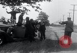 Standbild 1930er Jahre Bankraub Buffalo New York USA, 1934, aus Sekunde 61 historischem Filmmaterial Videoclip 65675029854