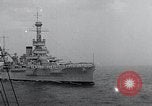 Standbild Italiener willkommen Die USS Arkansas (BB-33) zu Besuch in Neapel Neapel Italien, 1934, aus Sekunde 7 historischem Filmmaterial Videoclip 65675029860