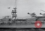 Standbild Italiener willkommen Die USS Arkansas (BB-33) zu Besuch in Neapel Neapel Italien, 1934, aus Sekunde 25 historischem Filmmaterial Videoclip 65675029860