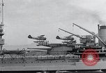 Standbild Italiener willkommen Die USS Arkansas (BB-33) zu Besuch in Neapel Neapel Italien, 1934, aus Sekunde 29 historischem Filmmaterial Videoclip 65675029860