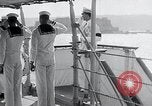 Standbild Italiener willkommen Die USS Arkansas (BB-33) zu Besuch in Neapel Neapel Italien, 1934, aus Sekunde 41 historischem Filmmaterial Videoclip 65675029860