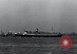 Standbild Ozeanriesen New York United States USA, 1935, aus Sekunde 3 historischem Filmmaterial Videoclip 65675029870