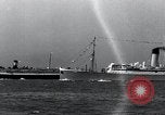 Standbild Ozeanriesen New York United States USA, 1935, aus Sekunde 25 historischem Filmmaterial Videoclip 65675029870