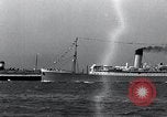 Standbild Ozeanriesen New York United States USA, 1935, aus Sekunde 27 historischem Filmmaterial Videoclip 65675029870