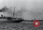 Standbild Ozeanriesen New York United States USA, 1935, aus Sekunde 43 historischem Filmmaterial Videoclip 65675029870