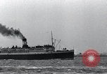 Standbild Ozeanriesen New York United States USA, 1935, aus Sekunde 61 historischem Filmmaterial Videoclip 65675029870