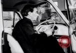 Image Earls Court Motor Show Londres Angleterre, 1959, de la seconde 19 séquences d'archives historiques vidéo 65675029873