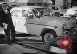 Image Earls Court Motor Show Londres Angleterre, 1959, de la seconde 21 séquences d'archives historiques vidéo 65675029873
