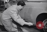 Image Earls Court Motor Show Londres Angleterre, 1959, de la seconde 46 séquences d'archives historiques vidéo 65675029873