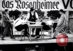 Image doigt-match de lutte la Bavière en Allemagne, 1959, de la seconde 8 séquences d'archives historiques vidéo 65675029875