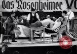 Image doigt-match de lutte la Bavière en Allemagne, 1959, de la seconde 38 séquences d'archives historiques vidéo 65675029875