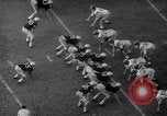 Standbild College Football Seattle Washington USA, 1959, aus Sekunde 39 historischem Filmmaterial Videoclip 65675029876