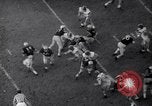 Standbild College Football Seattle Washington USA, 1959, aus Sekunde 41 historischem Filmmaterial Videoclip 65675029876