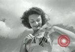 Standbild metallic swimsuits Florida United States USA, 1948, aus Sekunde 36 historischem Filmmaterial Videoclip 65675029887