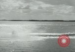Standbild ski-Turnier Dubuque Iowa USA, 1948, aus Sekunde 8 historischem Filmmaterial Videoclip 65675029889