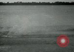 Standbild ski-Turnier Dubuque Iowa USA, 1948, aus Sekunde 14 historischem Filmmaterial Videoclip 65675029889
