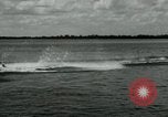 Standbild ski-Turnier Dubuque Iowa USA, 1948, aus Sekunde 19 historischem Filmmaterial Videoclip 65675029889