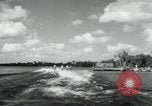 Standbild ski-Turnier Dubuque Iowa USA, 1948, aus Sekunde 28 historischem Filmmaterial Videoclip 65675029889