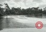 Standbild ski-Turnier Dubuque Iowa USA, 1948, aus Sekunde 29 historischem Filmmaterial Videoclip 65675029889