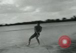 Standbild ski-Turnier Dubuque Iowa USA, 1948, aus Sekunde 40 historischem Filmmaterial Videoclip 65675029889