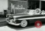 Standbild Designerkleidung Long Island New York USA, 1956, aus Sekunde 7 historischem Filmmaterial Videoclip 65675029893