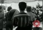 Standbild Designerkleidung Long Island New York USA, 1956, aus Sekunde 10 historischem Filmmaterial Videoclip 65675029893