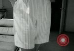 Standbild Designerkleidung Long Island New York USA, 1956, aus Sekunde 36 historischem Filmmaterial Videoclip 65675029893
