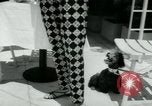 Standbild Designerkleidung Long Island New York USA, 1956, aus Sekunde 50 historischem Filmmaterial Videoclip 65675029893