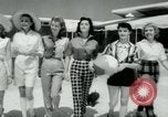 Standbild Designerkleidung Long Island New York USA, 1956, aus Sekunde 58 historischem Filmmaterial Videoclip 65675029893