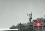Standbild amerikanische Taucher Palm Springs California USA, 1956, aus Sekunde 24 historischem Filmmaterial Videoclip 65675029894