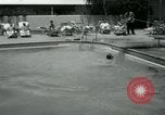 Standbild amerikanische Taucher Palm Springs California USA, 1956, aus Sekunde 40 historischem Filmmaterial Videoclip 65675029894