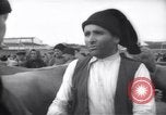 Immagine di Città dei rifugiati Caldas da Rainha Portogallo, 1942, secondo 48 filmato di repertorio 65675029918