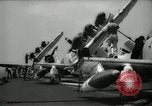 Standbild Flugzeugträger North Vietnam, 1965, aus Sekunde 37 historischem Filmmaterial Videoclip 65675029926
