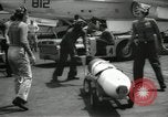 Standbild Flugzeugträger North Vietnam, 1965, aus Sekunde 48 historischem Filmmaterial Videoclip 65675029926