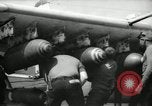 Standbild Flugzeugträger North Vietnam, 1965, aus Sekunde 53 historischem Filmmaterial Videoclip 65675029926