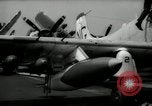 Standbild Flugzeugträger North Vietnam, 1965, aus Sekunde 54 historischem Filmmaterial Videoclip 65675029926