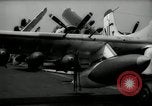 Standbild Flugzeugträger North Vietnam, 1965, aus Sekunde 55 historischem Filmmaterial Videoclip 65675029926