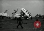 Standbild Flugzeugträger North Vietnam, 1965, aus Sekunde 57 historischem Filmmaterial Videoclip 65675029926
