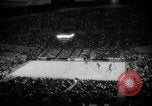 Image match de basket Portland Oregon USA, 1965, de la seconde 10 séquences d'archives historiques vidéo 65675029929