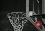 Image match de basket Portland Oregon USA, 1965, de la seconde 26 séquences d'archives historiques vidéo 65675029929