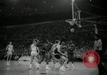 Image match de basket Portland Oregon USA, 1965, de la seconde 42 séquences d'archives historiques vidéo 65675029929